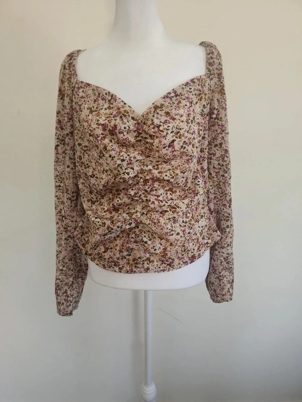 Astr Floral Off-Shoulder Puff Sleeve Crop Top - Pink Multi